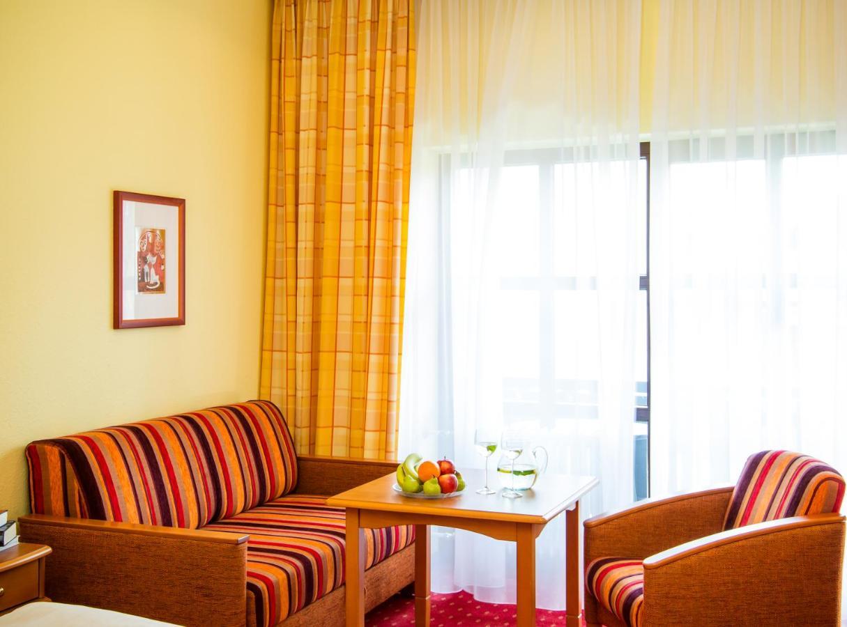 Hotel Konradshof บัด กรีสบาค ภายนอก รูปภาพ